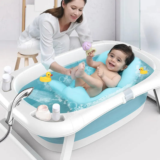 Soft glue smaller foldable baby bathtub