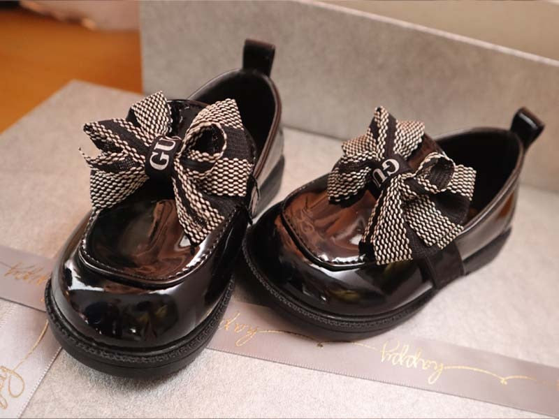 Shiny Leather Shoe for Toddlers